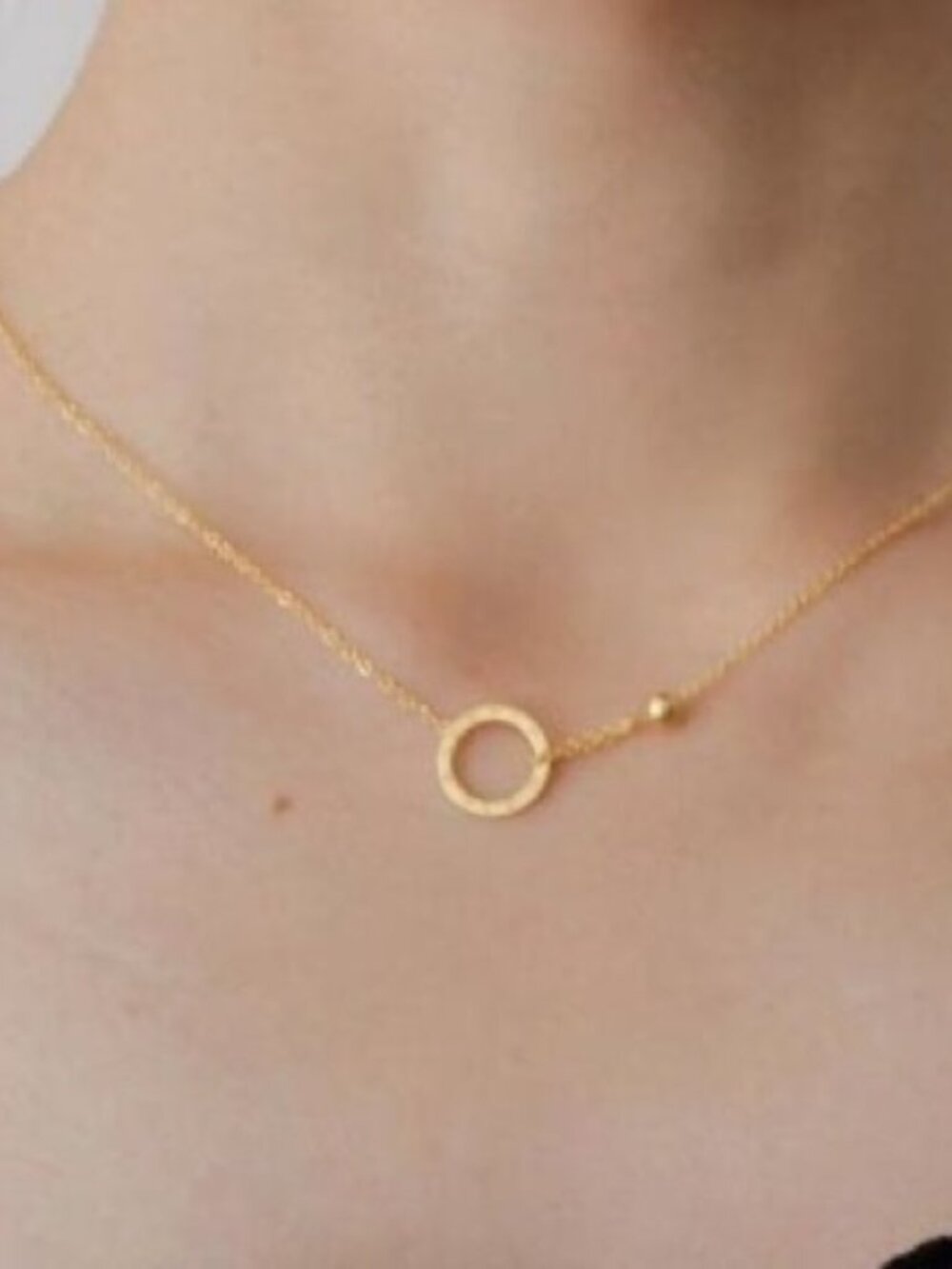 Titanium Circle Necklace